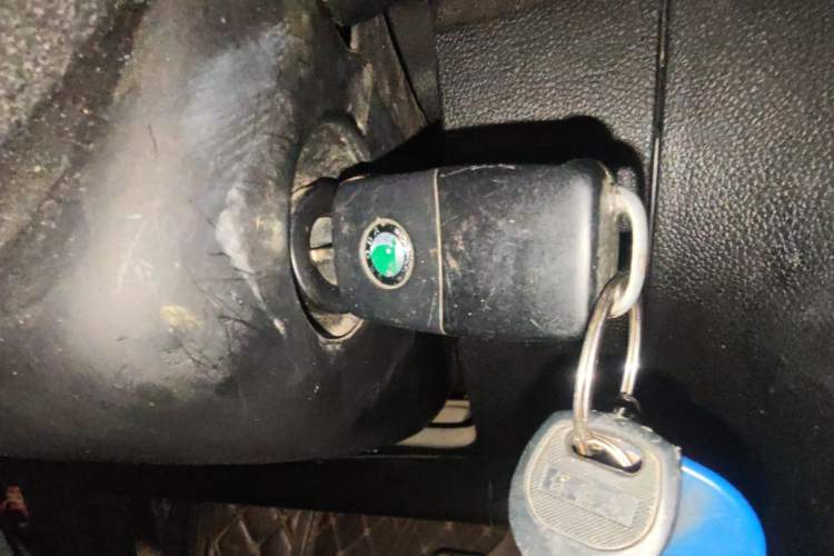 Used Skoda Fabia 2012 1.6L Automatic Sport Edition Vehicle Key