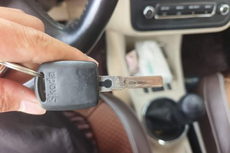 Used Skoda Fabia 2012 1.4L Manual Jingling Edition Vehicle Key