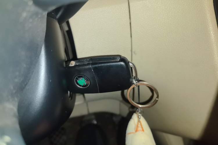 Used Skoda Fabia 2012 1.4L Manual Jingling Edition Vehicle Key