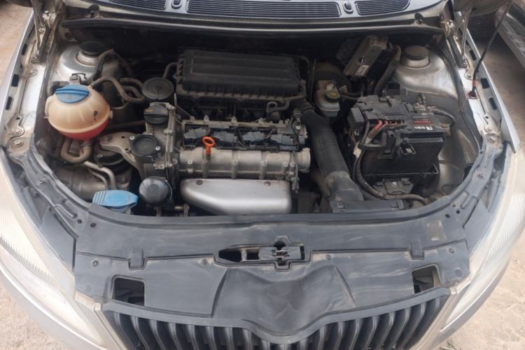 Used Skoda Fabia 2012 1.4L Manual Crystal Edition Engine Bay