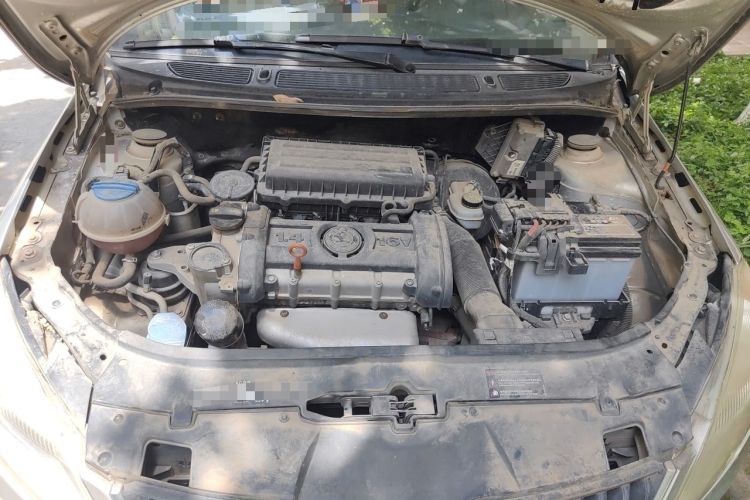 Used Skoda Fabia 2012 1.4L Manual Crystal Edition Engine Bay