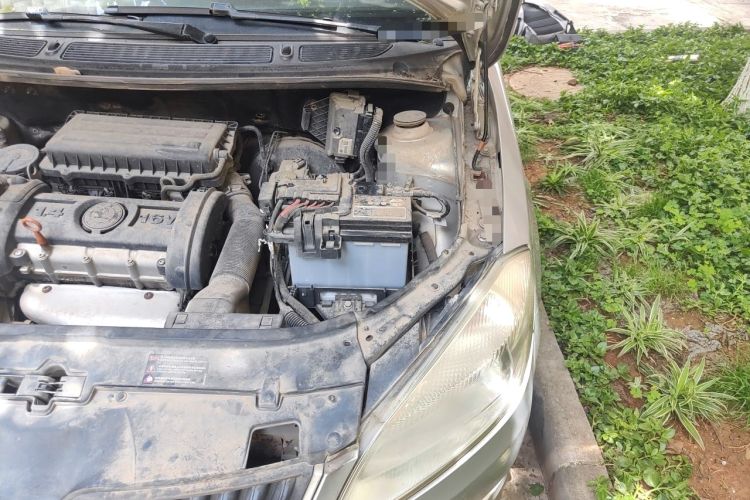 Used Skoda Fabia 2012 1.4L Manual Crystal Edition Engine Bay Left