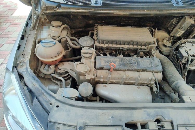 Used Skoda Fabia 2012 1.4L Automatic Crystal Edition Engine Bay Right