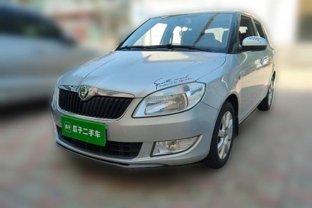 Used Skoda Fabia 2012 1.4L Automatic Crystal Edition