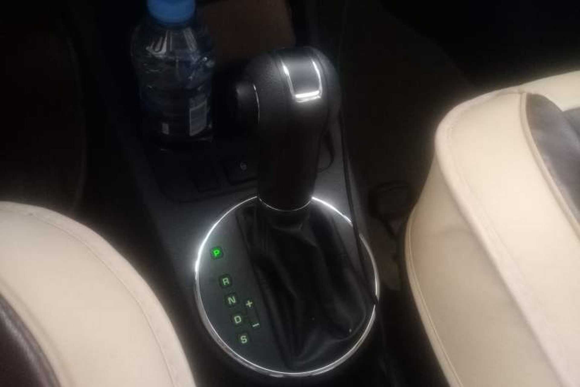 Used Skoda Fabia 2012 1.6L 5th Anniversary Limited Edition Gear Lever