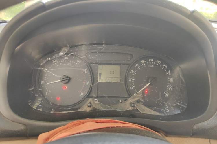 Used Skoda Fabia 2012 1.4L Manual Crystal Edition Instrument Cluster
