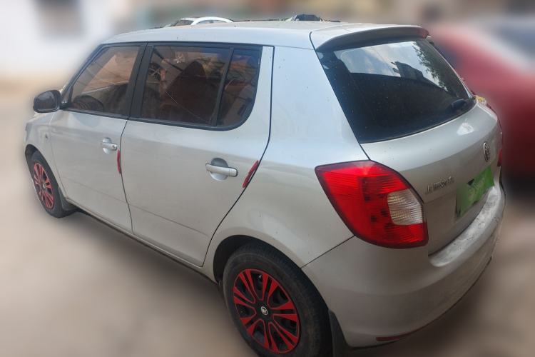 Used Skoda Fabia 2012 1.4L Manual Crystal Edition Rear Left 45 Deg