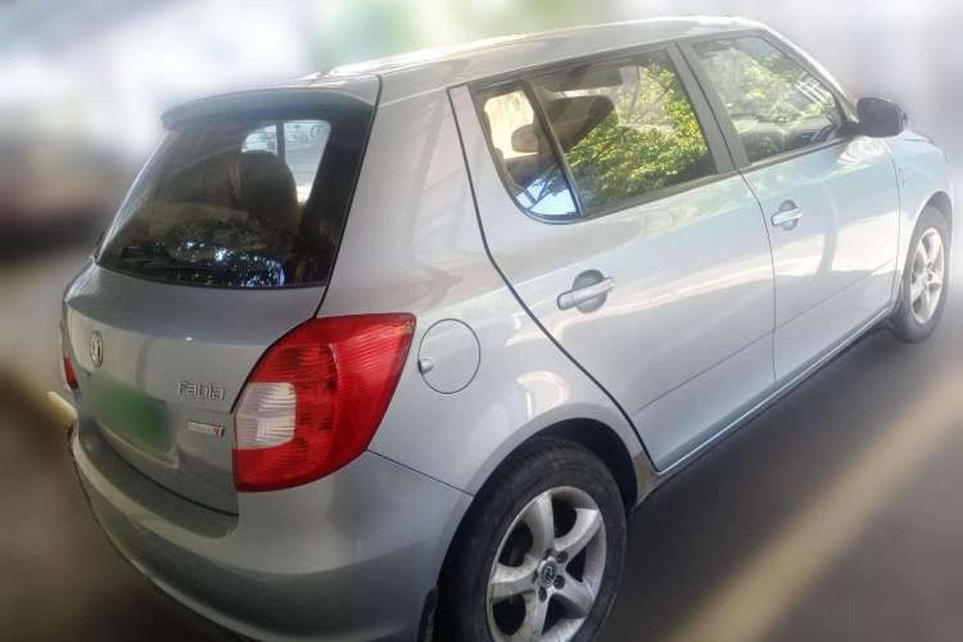 Used Skoda Fabia 2012 1.6L 5th Anniversary Limited Edition Rear Right 45 Deg