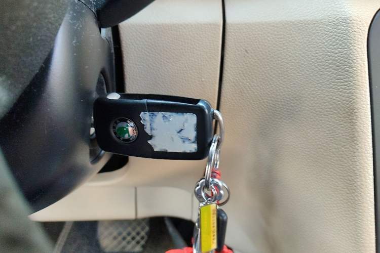 Used Skoda Fabia 2012 1.4L Automatic Crystal Edition Vehicle Key