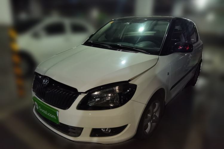 Used Skoda Fabia 2012 1.6L Automatic Cool Black Edition Guazi used car, China used car export, Used car for sale, Used  cars, Cheapest cars for sale