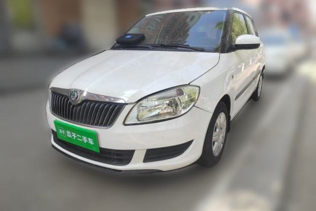 Used Skoda Fabia 2012 1.4L Automatic Crystal Edition