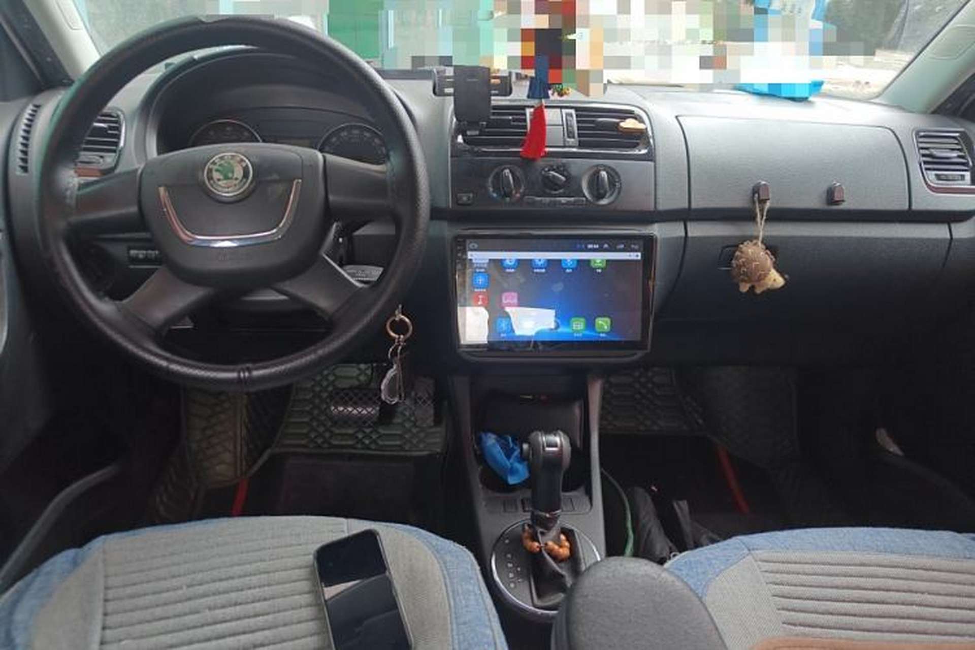 Used Skoda Fabia 2012 1.6L Automatic Sport Edition Center Console