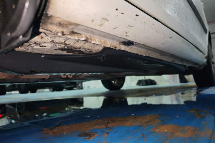 Used Skoda Fabia 2012 1.6L Automatic Cool Black Edition Chassis Front Left