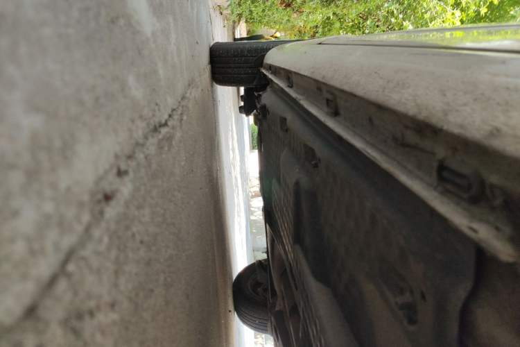 Used Skoda Fabia 2012 1.4L Automatic Crystal Edition Chassis Front Right
