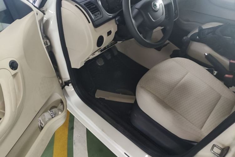 Used Skoda Fabia 2012 1.4L Manual Crystal Edition Driver Seat