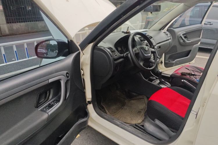 Used Skoda Fabia 2012 1.6L 5th Anniversary Limited Edition Driver Seat