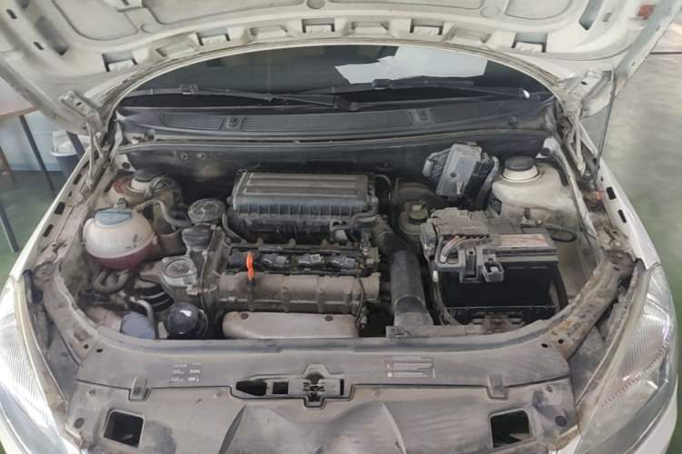 Used Skoda Fabia 2012 1.4L Manual Crystal Edition Engine Bay