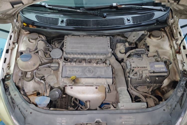 Used Skoda Fabia 2012 1.6L Automatic Cool Black Edition Engine Bay