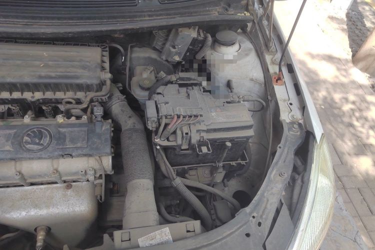 Used Skoda Fabia 2012 1.4L Automatic Crystal Edition Engine Bay Left