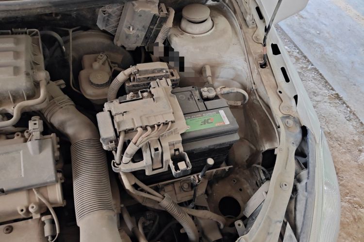 Used Skoda Fabia 2012 1.4L Automatic Crystal Edition Engine Bay Left