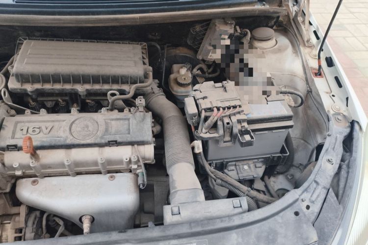 Used Skoda Fabia 2012 1.6L Manual Cool Black Edition Engine Bay Left