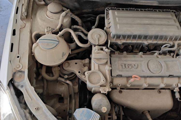 Used Skoda Fabia 2012 1.4L Automatic Crystal Edition Engine Bay Right
