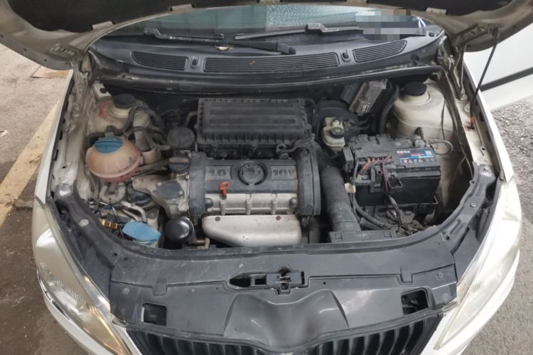 Used Skoda Fabia 2012 1.4L Manual Crystal Edition Engine Bay