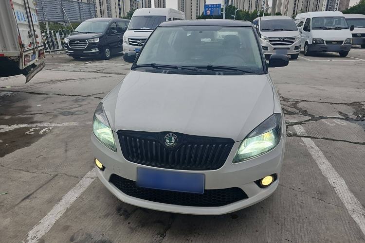 Used Skoda Fabia 2012 1.6L Manual Sport Edition Exterior 1