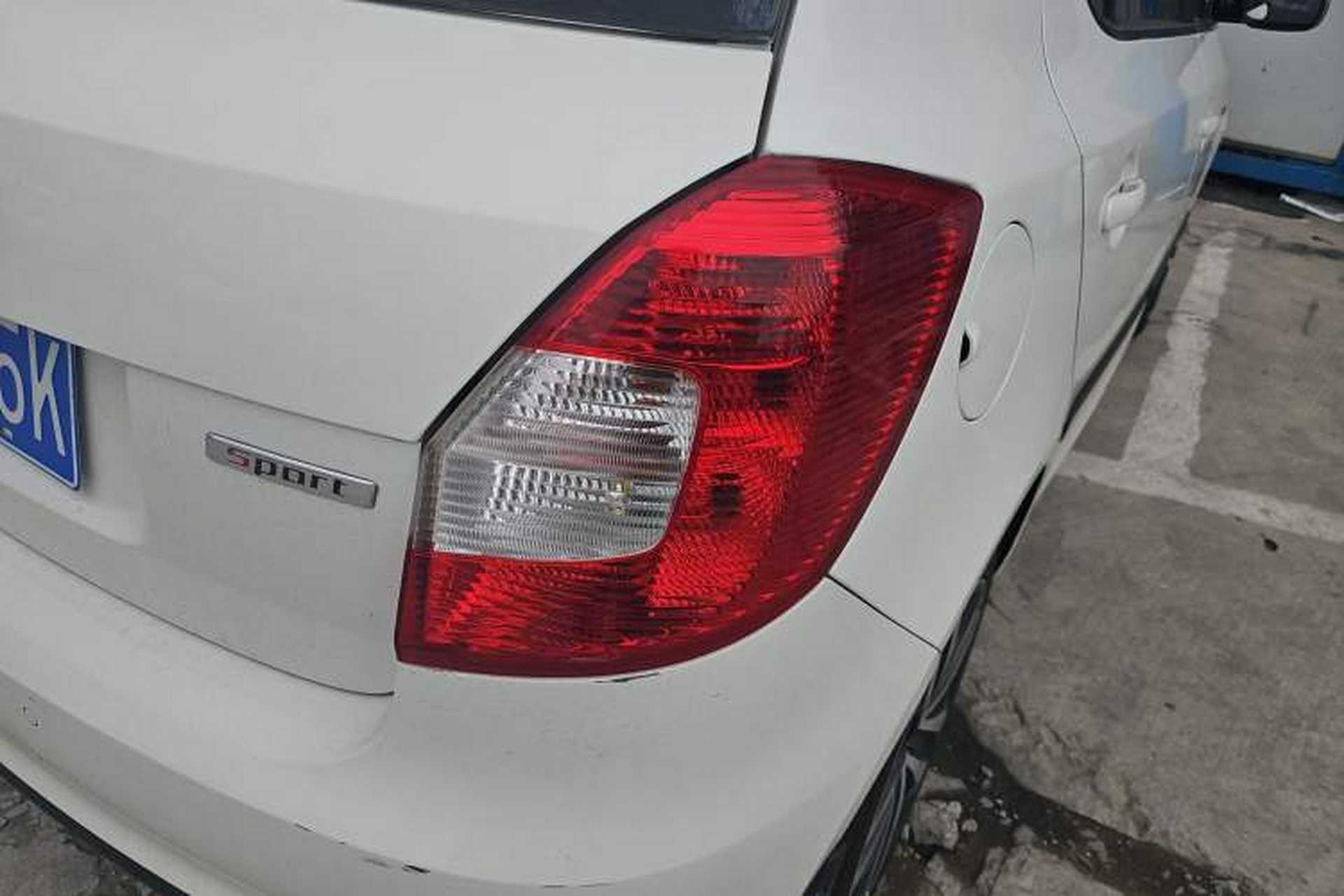 Used Skoda Fabia 2012 1.6L Manual Sport Edition Exterior 6