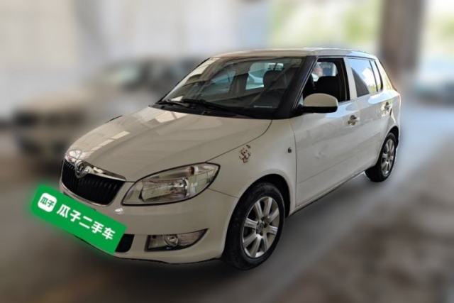 Used Skoda Fabia 2012 1.4L Automatic Crystal Edition