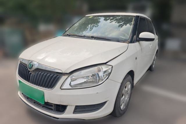 Used Skoda Fabia 2012 1.4L Automatic Crystal Edition