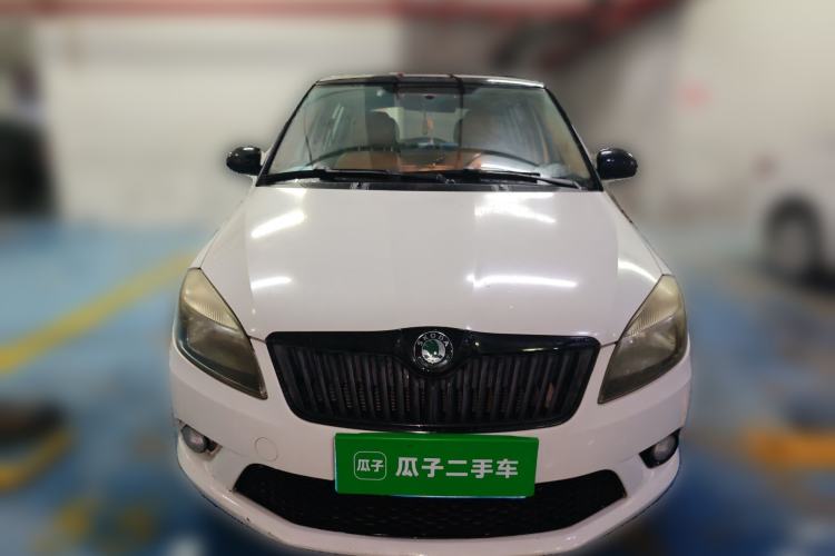Used Skoda Fabia 2012 1.6L Automatic Cool Black Edition Front
