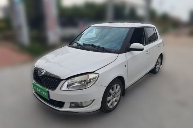 Used Skoda Fabia 2012 1.4L Automatic Crystal Edition