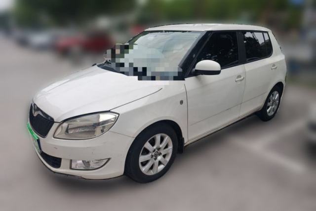 Used Skoda Fabia 2012 1.4L Manual Crystal Edition