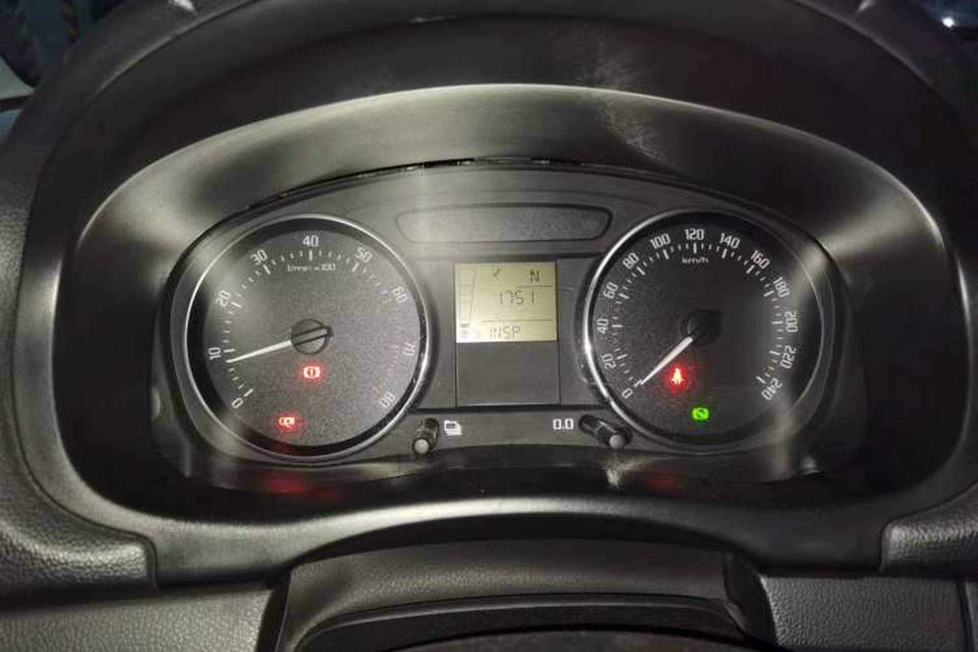 Used Skoda Fabia 2012 1.6L Automatic Cool Black Edition Instrument Cluster