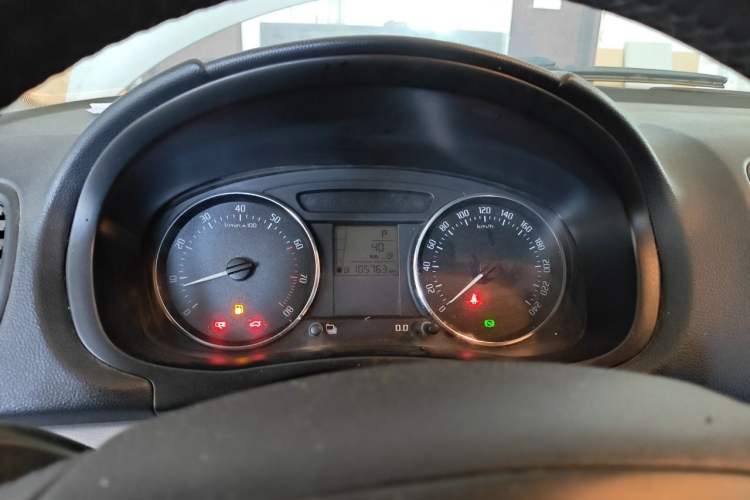 Used Skoda Fabia 2012 1.4L Automatic Crystal Edition Instrument Cluster