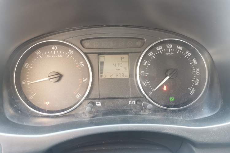Used Skoda Fabia 2012 1.6L Automatic Sport Edition Instrument Cluster