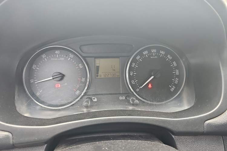 Used Skoda Fabia 2012 1.6L Manual Sport Edition Instrument Cluster