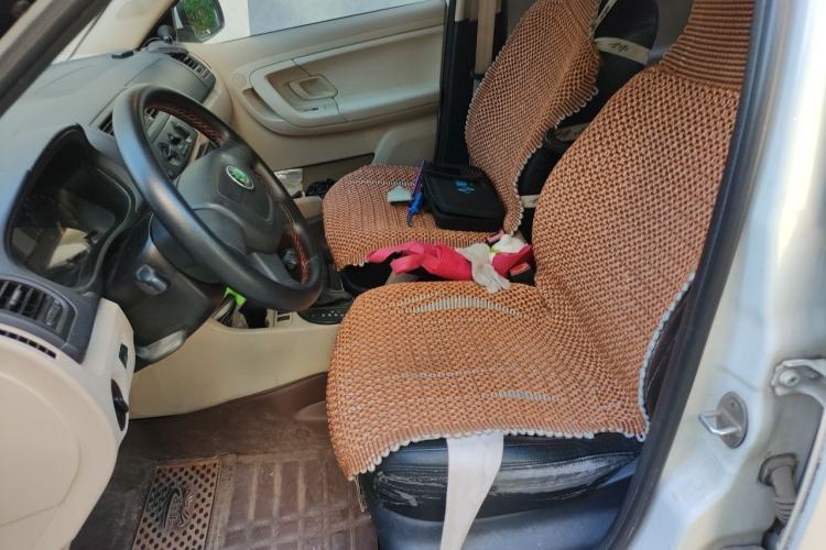 Used Skoda Fabia 2012 1.4L Automatic Crystal Edition Left Front Seat