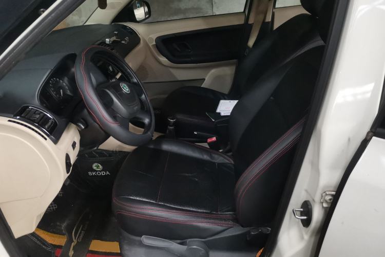 Used Skoda Fabia 2012 1.4L Manual Crystal Edition Left Front Seat