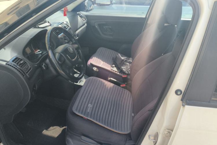 Used Skoda Fabia 2012 1.6L Manual Cool Black Edition Left Front Seat