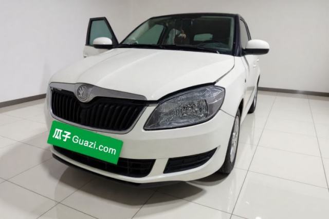 Used Skoda Fabia 2012 1.4L Automatic Crystal Edition