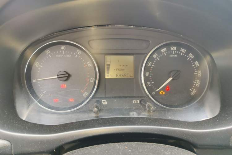 Used Skoda Fabia 2012 1.6L Manual Cool Black Edition Odometer Close Up