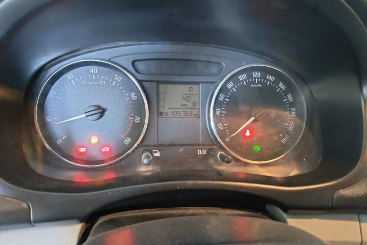 Used Skoda Fabia 2012 1.4L Automatic Crystal Edition Odometer Close Up
