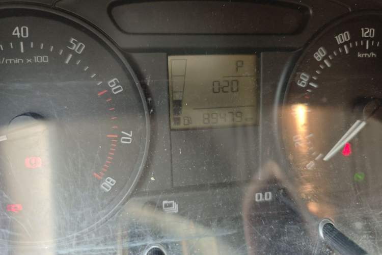 Used Skoda Fabia 2012 1.4L Automatic Crystal Edition Odometer Close Up