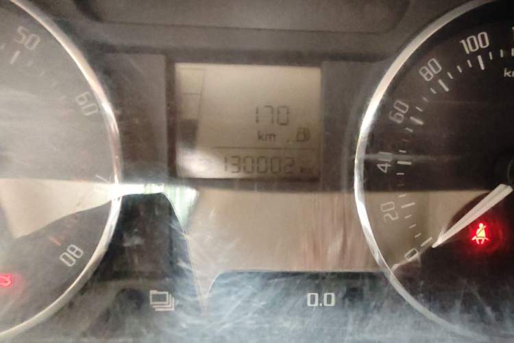 Used Skoda Fabia 2012 1.4L Manual Crystal Edition Odometer Close Up