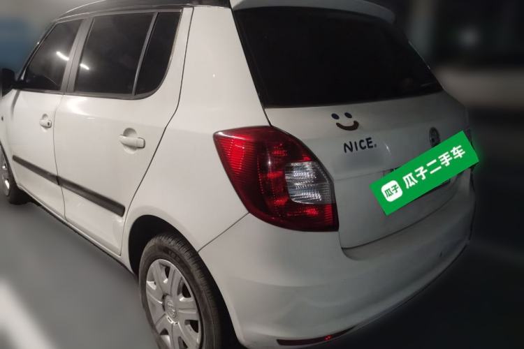Used Skoda Fabia 2012 1.4L Automatic Crystal Edition Rear Left 45 Deg