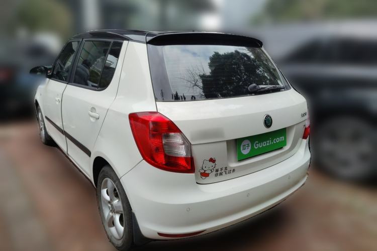 Used Skoda Fabia 2012 1.6L Automatic Cool Black Edition Rear Left 45 Deg