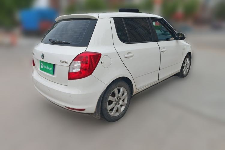 Used Skoda Fabia 2012 1.4L Automatic Crystal Edition Rear Right 45 Deg