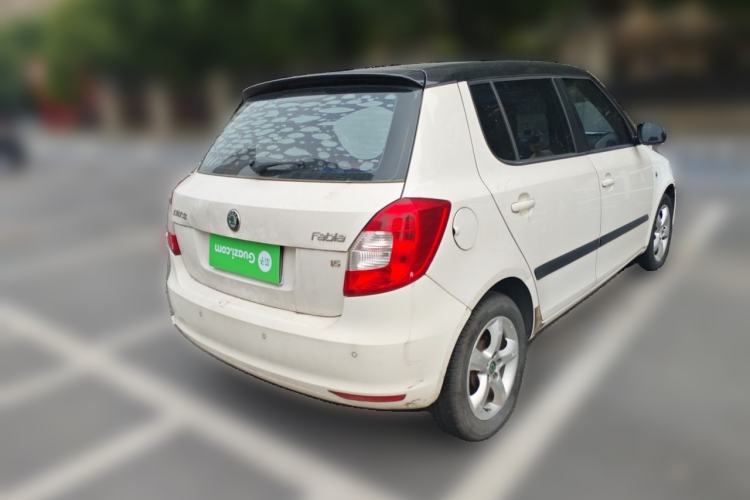 Used Skoda Fabia 2012 1.6L 5th Anniversary Limited Edition Rear Right 45 Deg